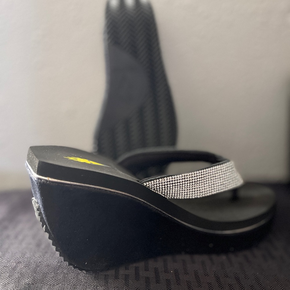 Volatile Elegant Black and White Wedge Sandals Never Worn